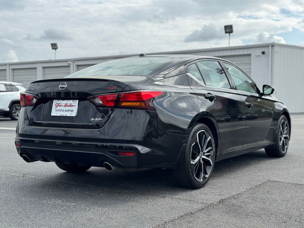 Used 2024 Nissan Altima 2.5 SR image 11