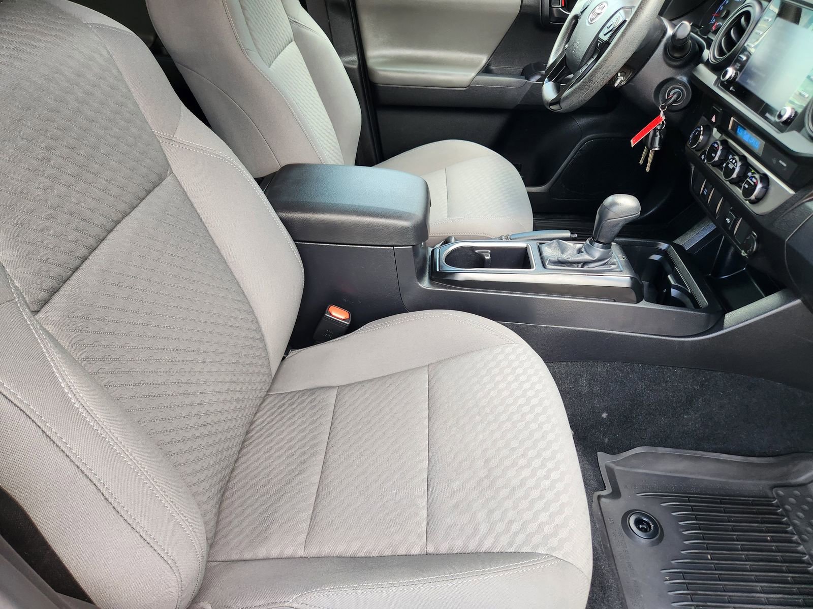 Used 2023 Toyota Tacoma SR image 15