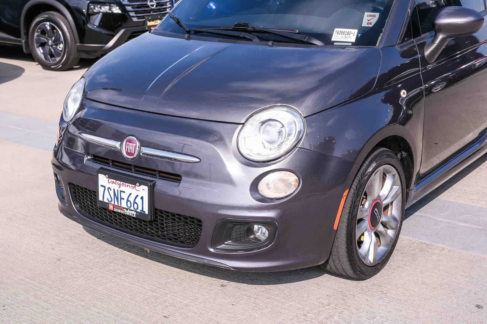 Used 2015 FIAT 500 Sport w/ Comfort/Convenience Group FWD image 11