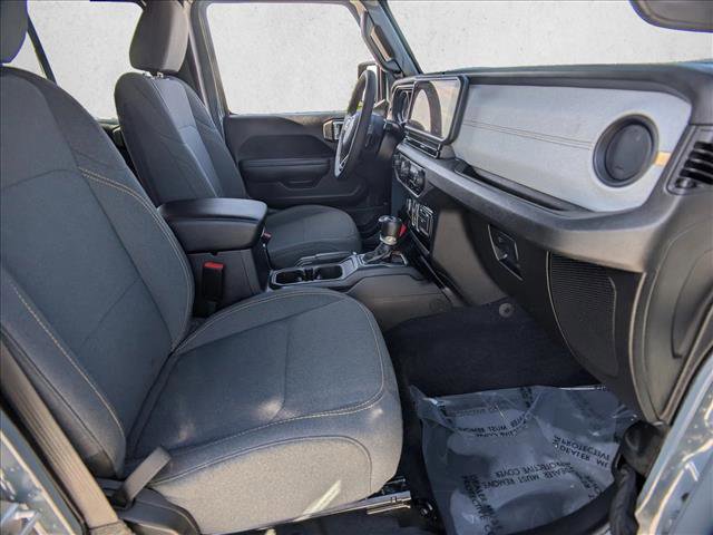 Used 2024 Jeep Wrangler Unlimited Sport AWD/4WD image 19