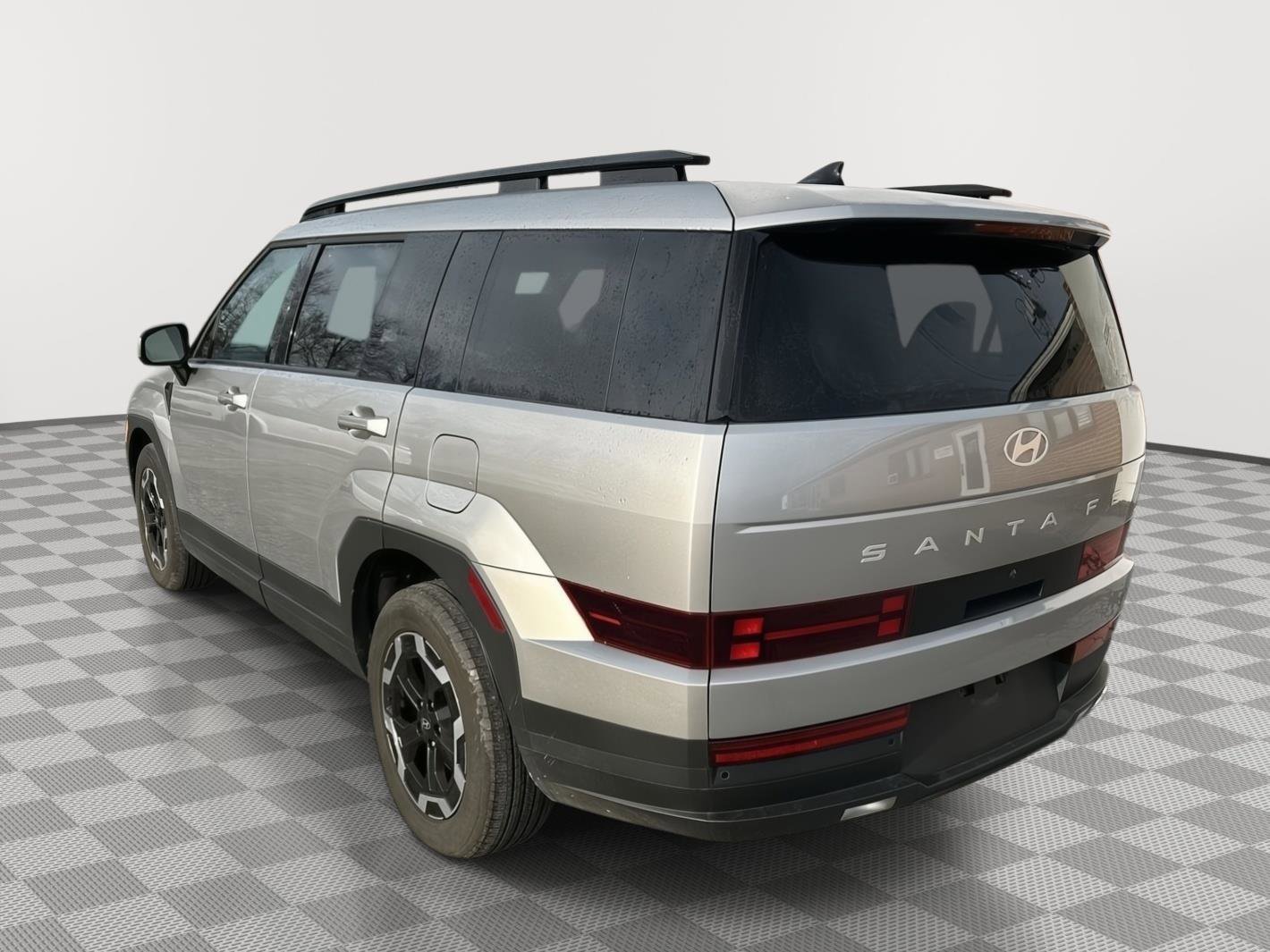 Used 2025 Hyundai Santa Fe SEL image 7