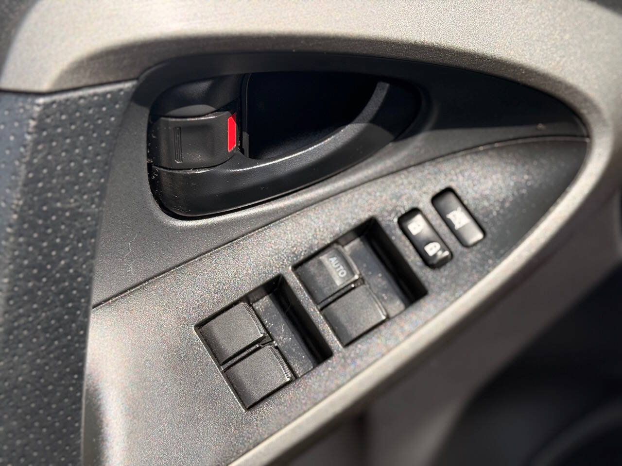 Used 2009 Toyota RAV4 2WD image 19