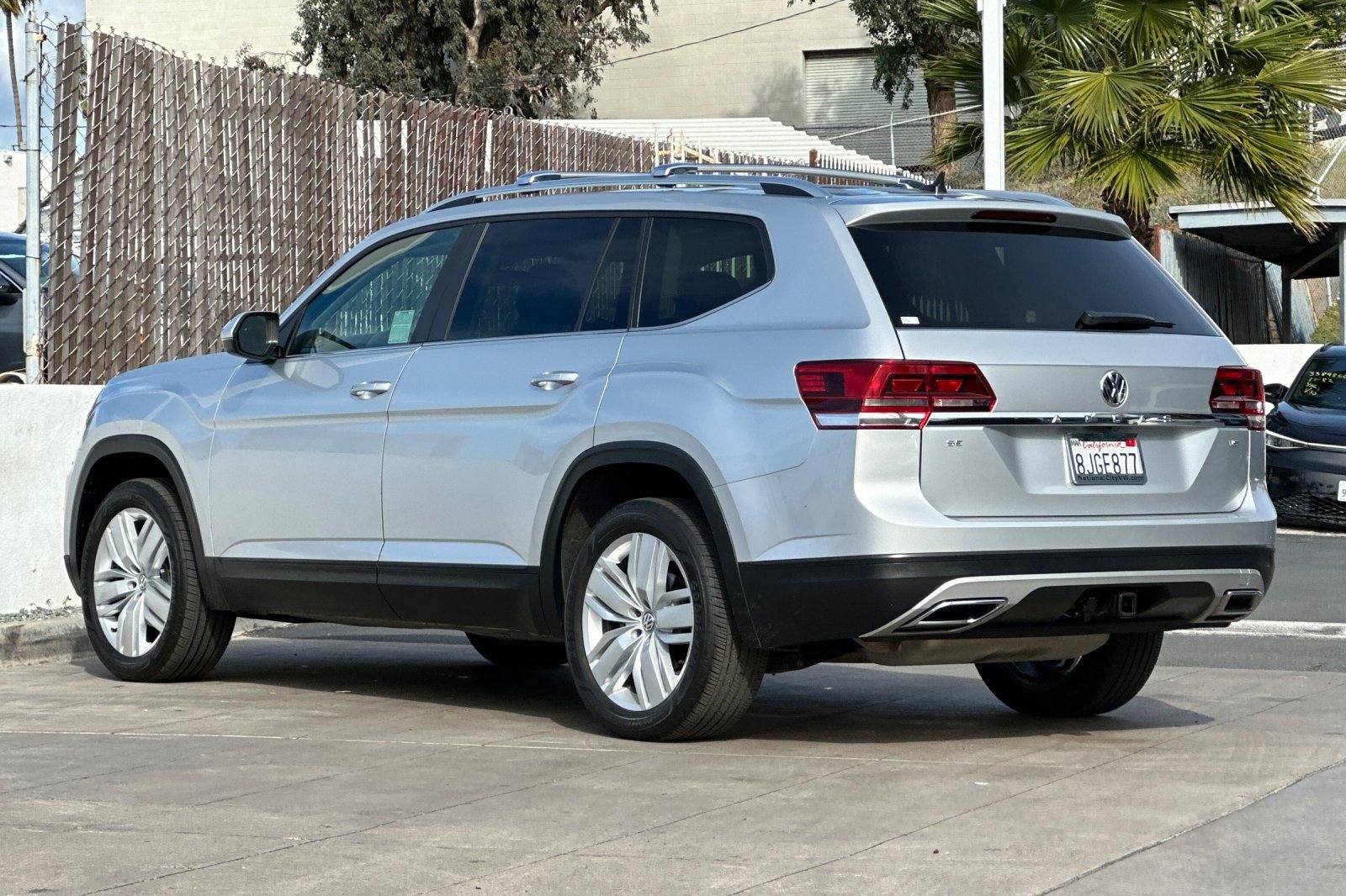 Used 2019 Volkswagen Atlas SE w/ Panoramic Sunroof Package image 6