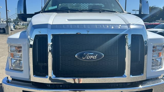 New 2027 Ford F750 2WD Regular Cab Super Duty image 8
