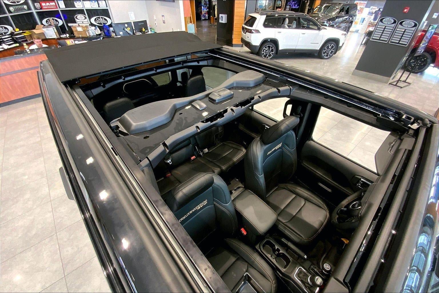 New 2025 Jeep Wrangler Unlimited Rubicon 392 image 25