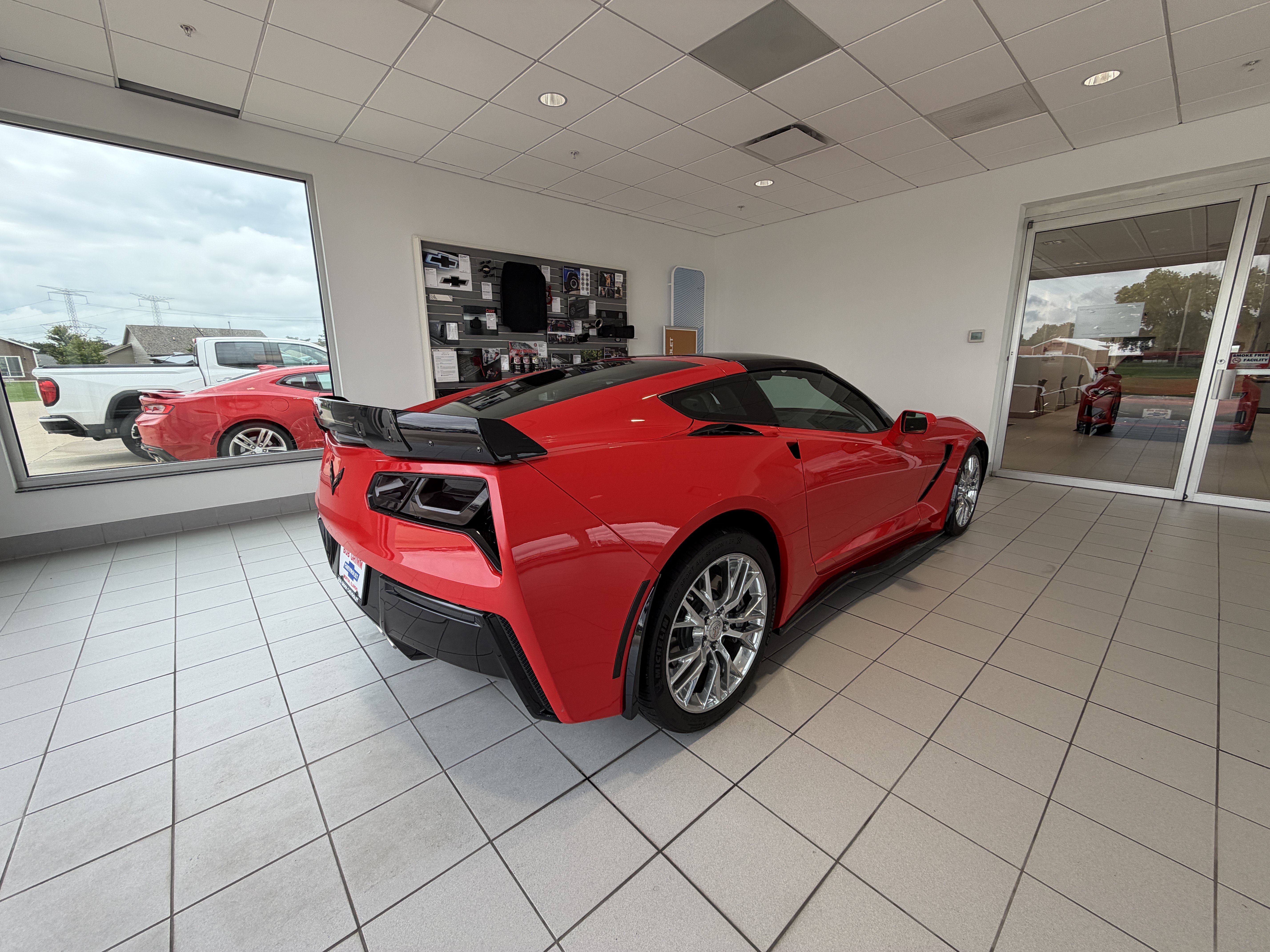 Used 2014 Chevrolet Corvette Stingray Coupe w/ 2LT Preferred Equipment Group RWD image 7