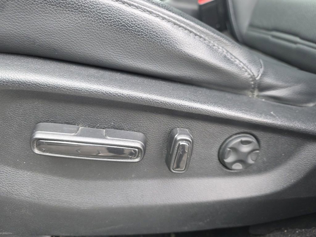 Used 2021 Honda CR-V EX-L image 11