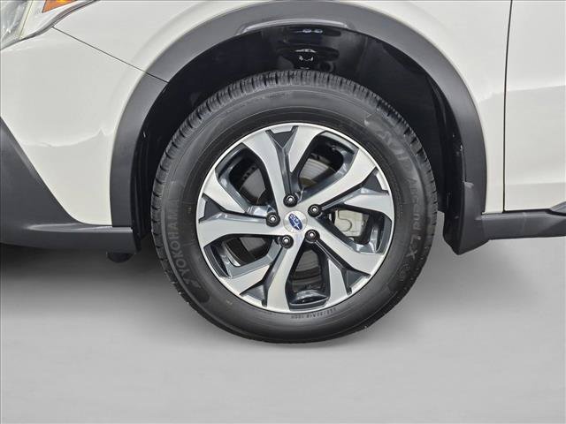 Used 2021 Subaru Outback Touring w/ Popular Package #2 AWD/4WD image 28