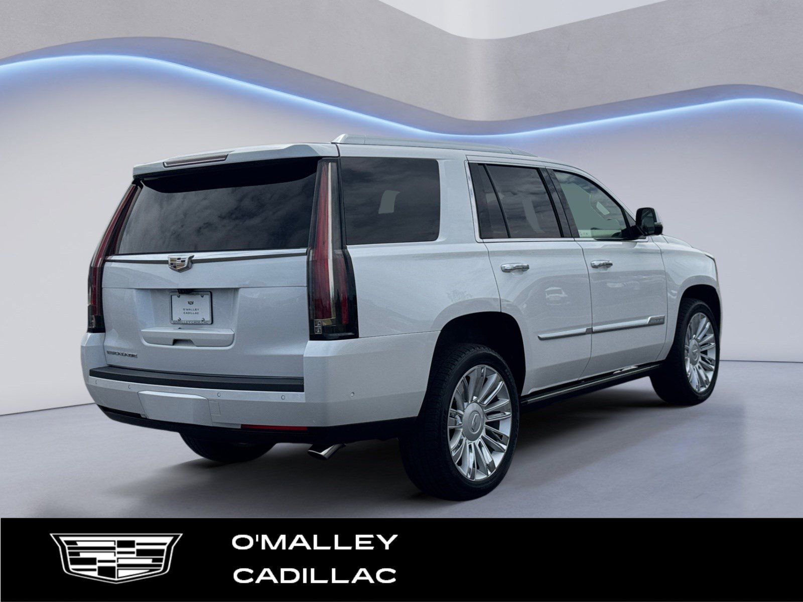 Used 2020 Cadillac Escalade Platinum AWD/4WD image 5