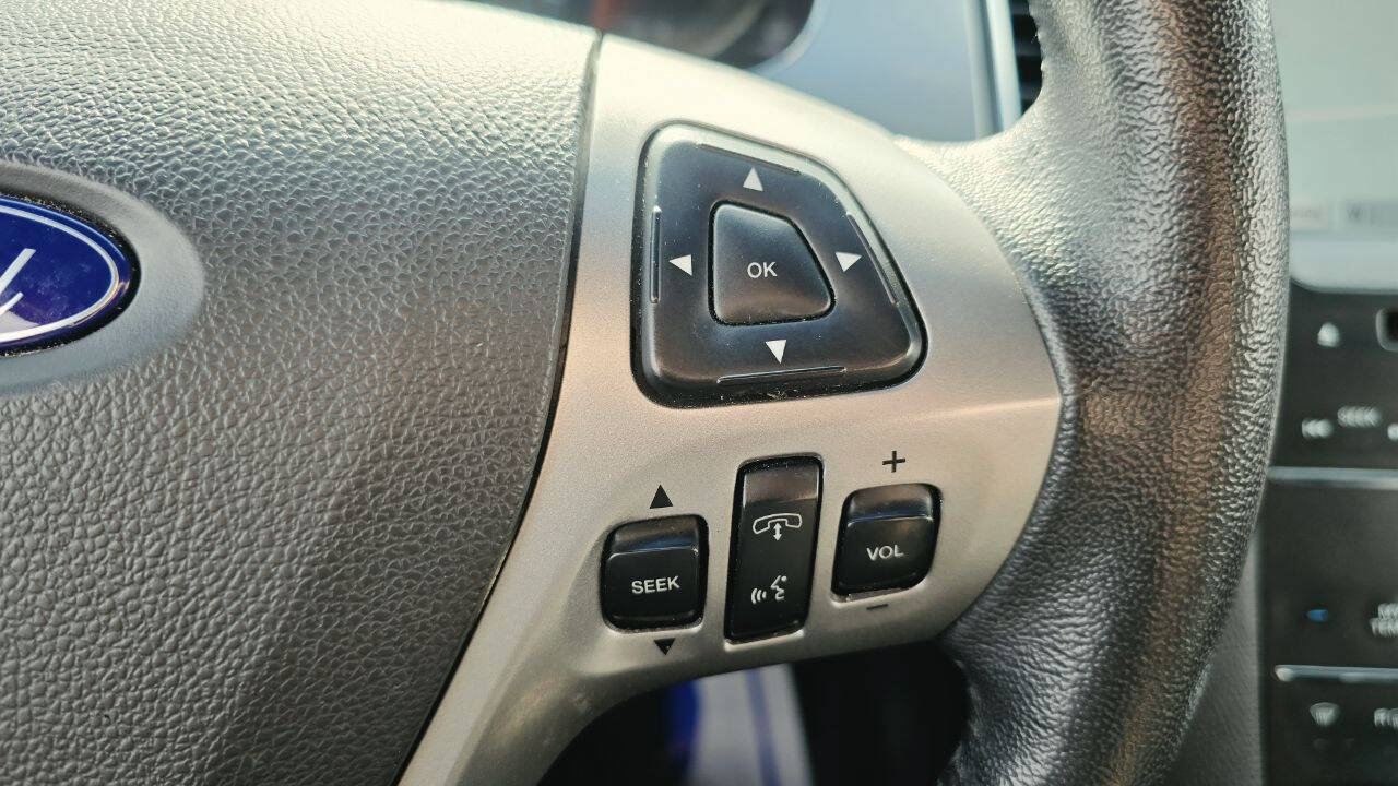Used 2019 Ford Taurus SEL AWD/4WD image 27