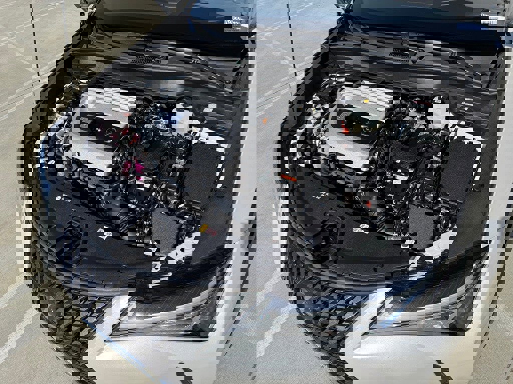 Certified 2022 Lexus UX 250h image 6