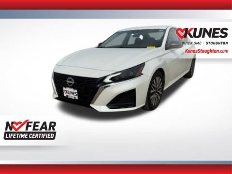 Used 2025 Nissan Altima 2.5 SV FWD image 5
