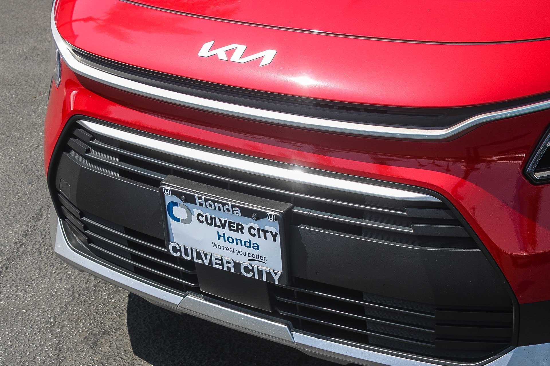 Used 2025 Kia Niro LX FWD image 6