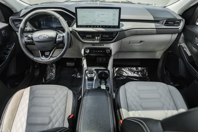 Used 2023 Ford Escape SE w/ PHEV Premium Package FWD image 21