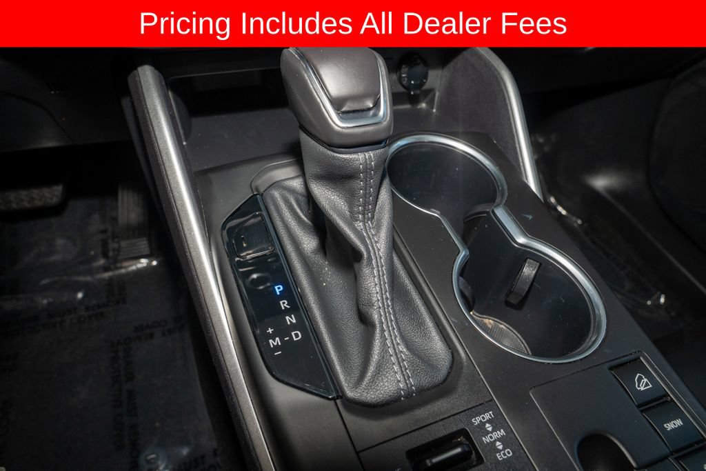 Certified 2024 Toyota Highlander XSE AWD/4WD image 17