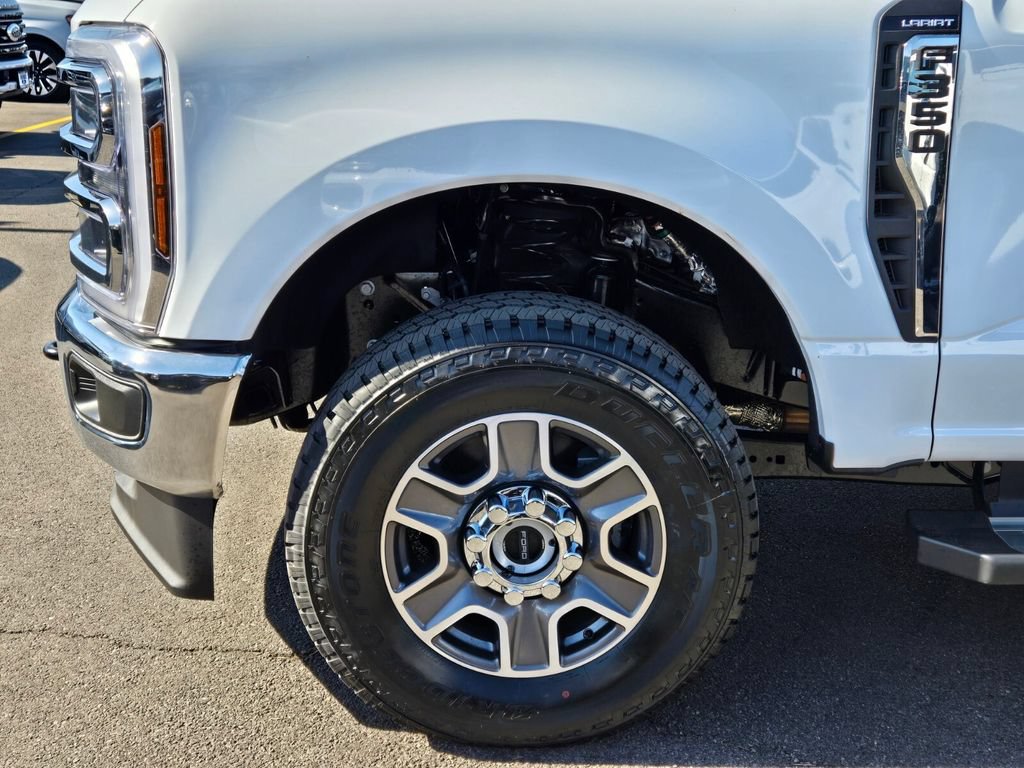 New 2026 Ford F350 Lariat w/ FX4 Off-Road Package AWD/4WD image 8