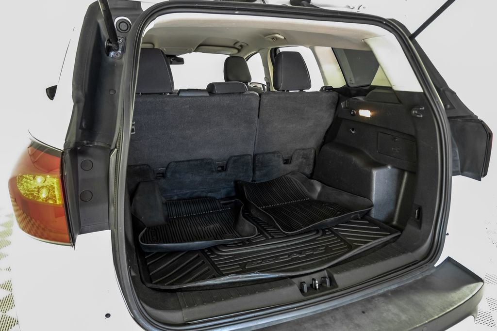 Used 2019 Ford Escape SE image 54