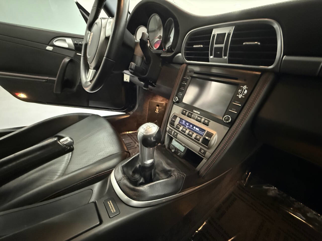 Used 2007 Porsche 911 Turbo image 21