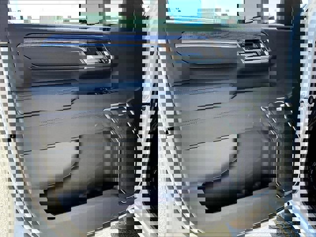 New 2026 Chevrolet Silverado 2500 LTZ w/ LTZ Premium Package AWD/4WD image 24