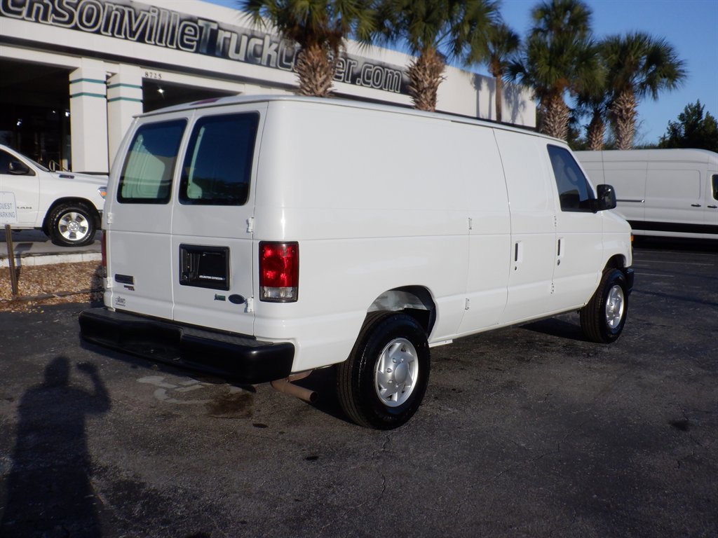 Used 2014 Ford E-250 and Econoline 250 w/ Commercial Cargo Van Package image 8