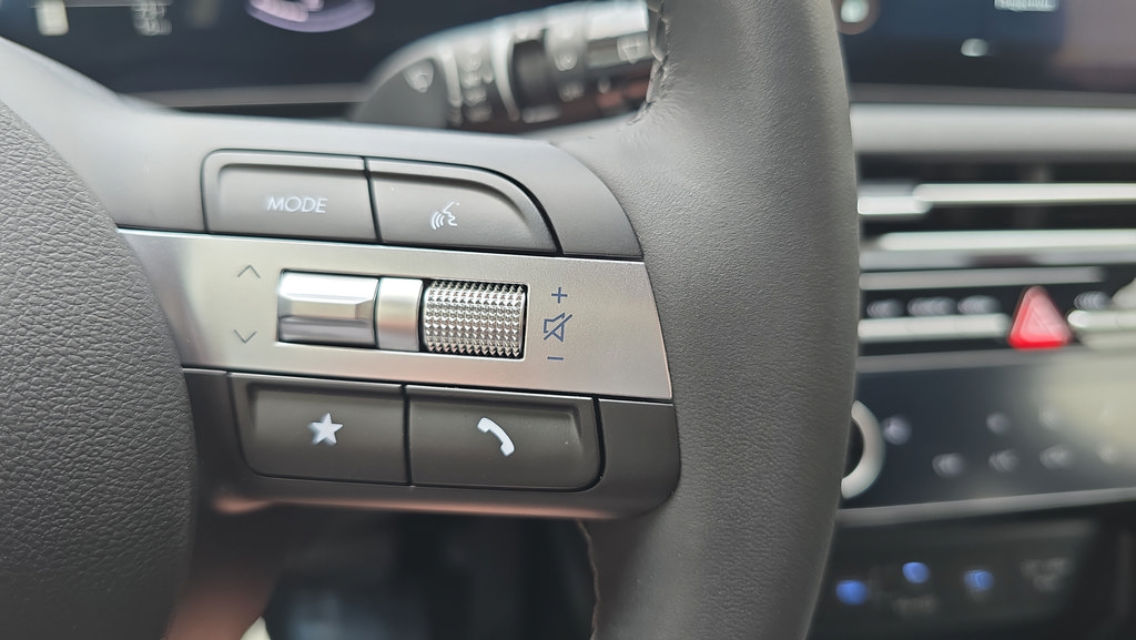 New 2026 Hyundai Tucson XRT AWD/4WD image 18