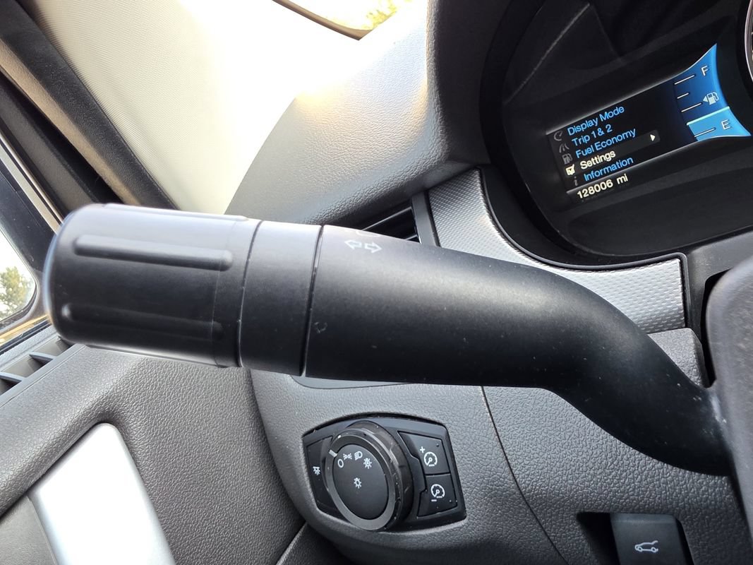 Used 2013 Ford Edge SEL AWD/4WD image 30