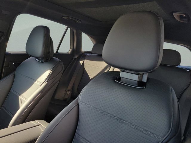 Certified 2026 Mercedes-Benz GLC 300 image 15