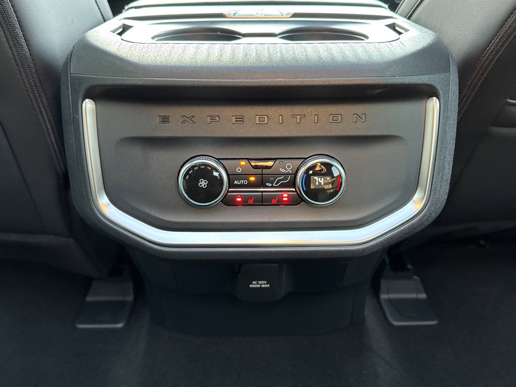 New 2026 Ford Expedition Platinum w/ Stealth Performance Package image 23