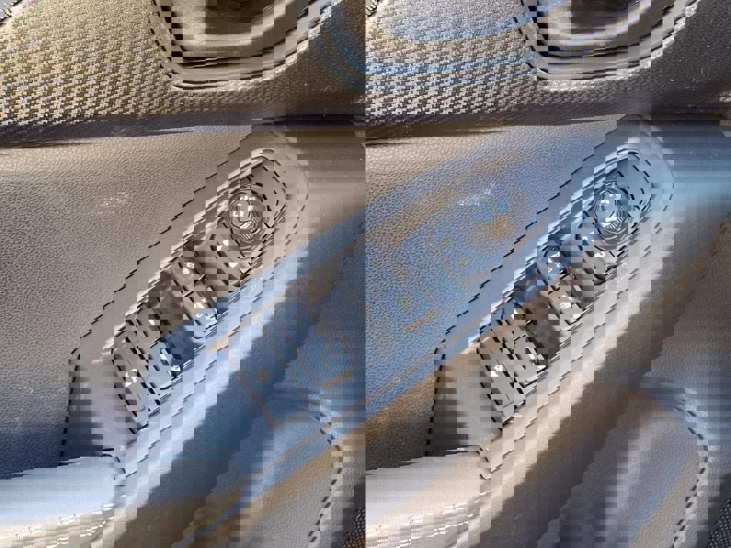 New 2026 Subaru Crosstrek 2.5i Sport image 9