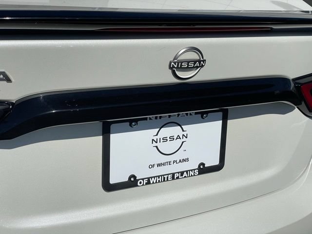 Certified 2023 Nissan Maxima SR w/ Sport Mat Group FWD image 33