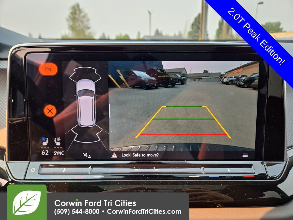 Used 2025 Volkswagen Atlas Peak Edition SE AWD/4WD image 24
