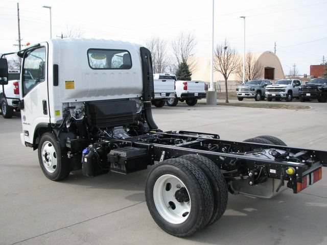 New 2024 Chevrolet Low Cab Forward 4500 XD RWD image 7