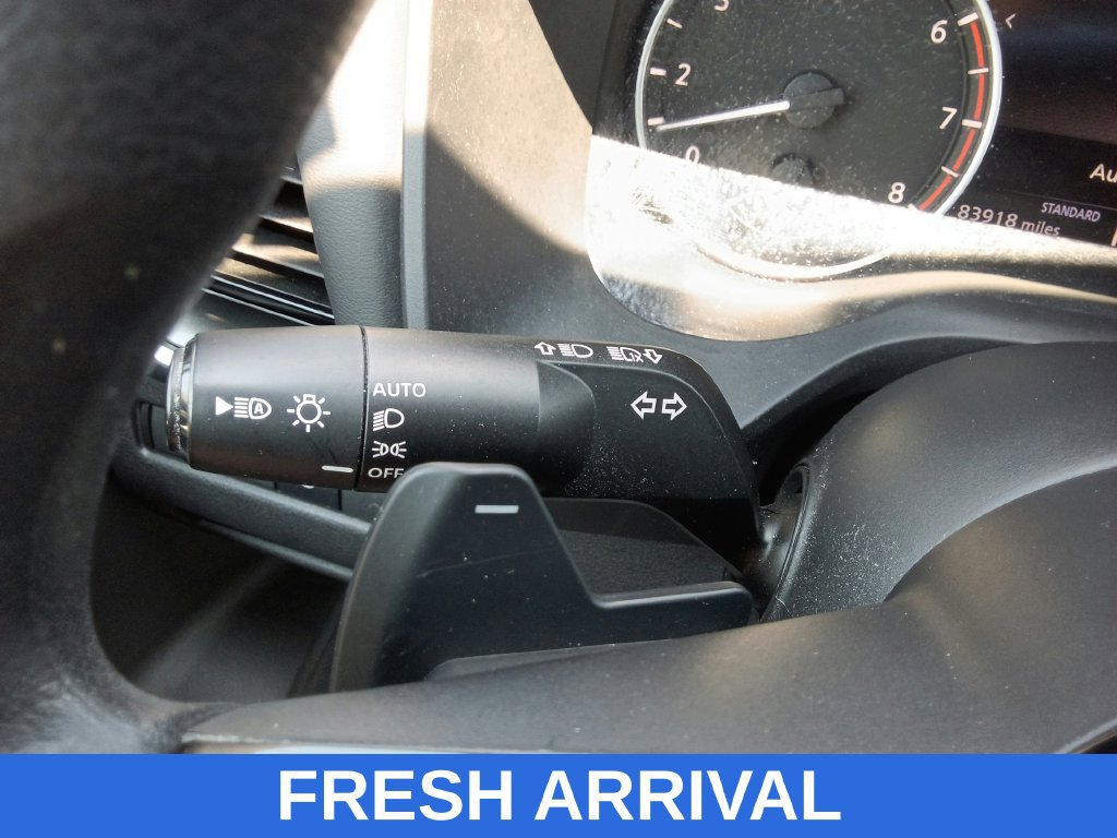 Used 2022 Nissan Rogue SV FWD image 30