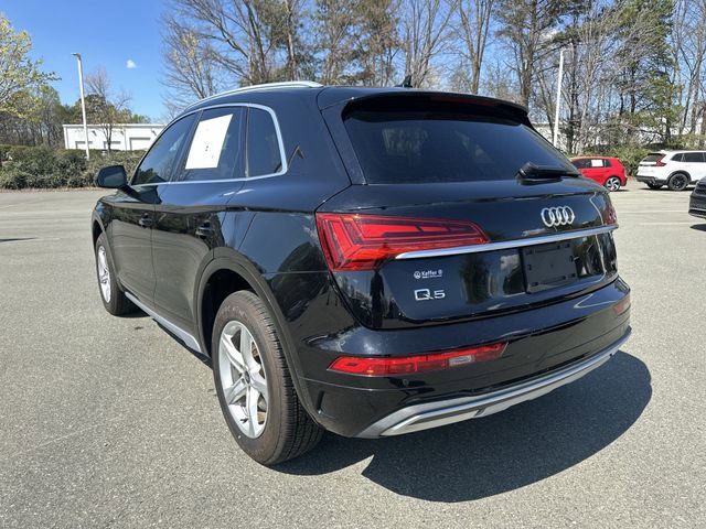 Used 2021 Audi Q5 2.0T Premium w/ Convenience Package image 3