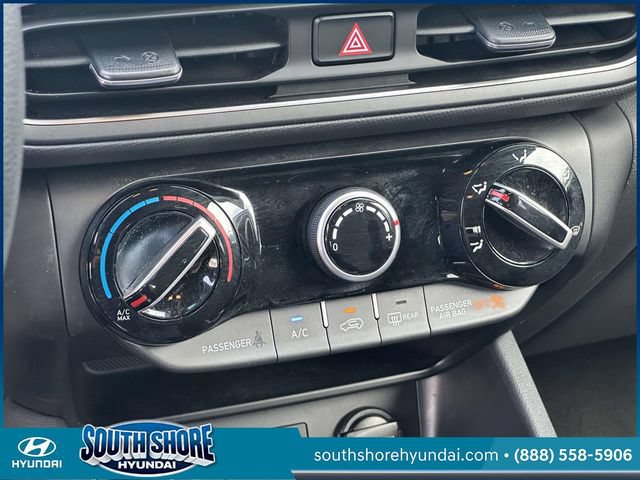 Certified 2023 Hyundai Kona SEL AWD/4WD image 33