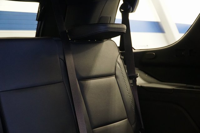 Used 2023 GMC Yukon Denali w/ Advanced Technology Package image 22