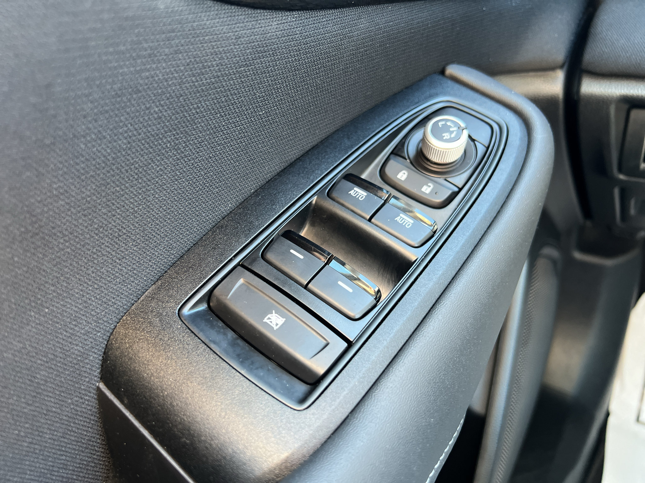 Used 2025 Subaru Outback Premium AWD/4WD image 15