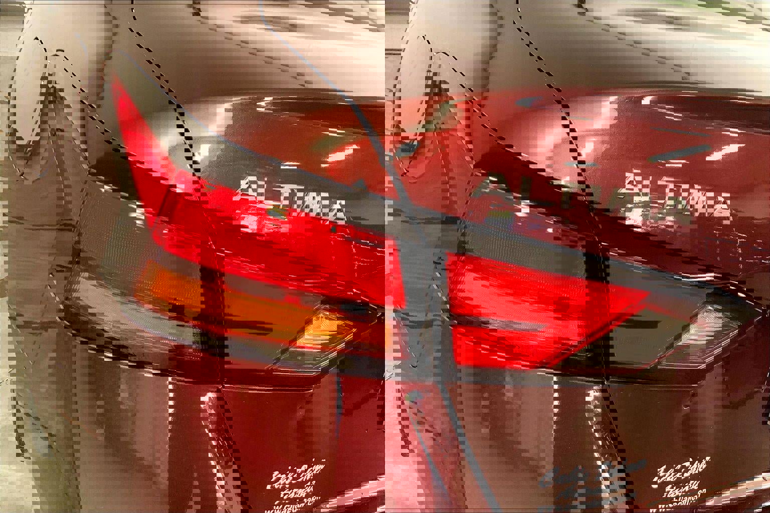 Used 2025 Nissan Altima 2.5 SV image 27