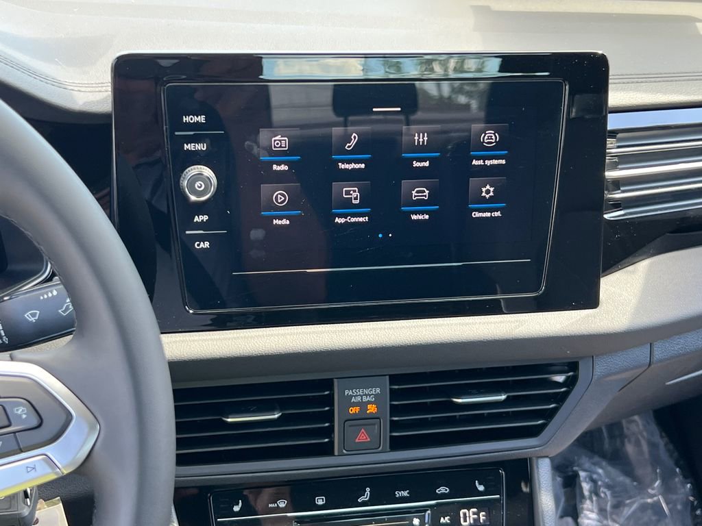 New 2025 Volkswagen Jetta Sport image 17