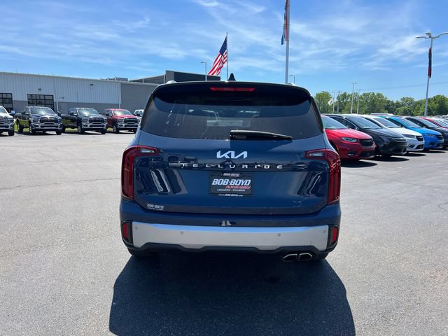 Used 2024 Kia Telluride S w/ S Sunroof Package FWD image 6