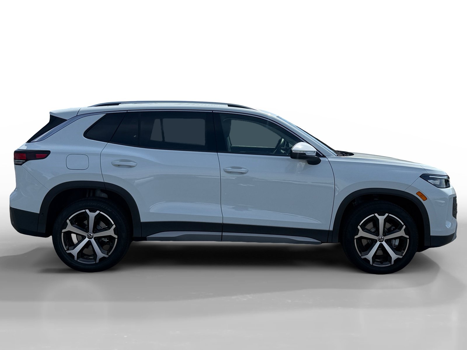New 2026 Volkswagen Tiguan SE AWD/4WD image 6