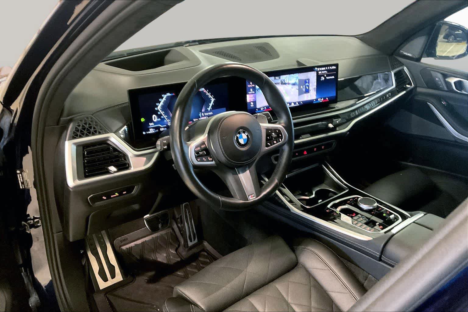 Certified 2024 BMW X7 xDrive40i w/ M Sport Package AWD/4WD image 16