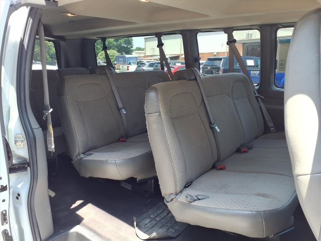 Certified 2023 Chevrolet Express 3500 LT w/ LT Preferred Equipment Group RWD image 29