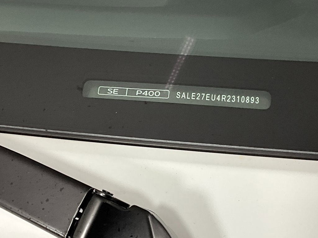 Certified 2024 Land Rover Defender 110 X-Dynamic SE image 29