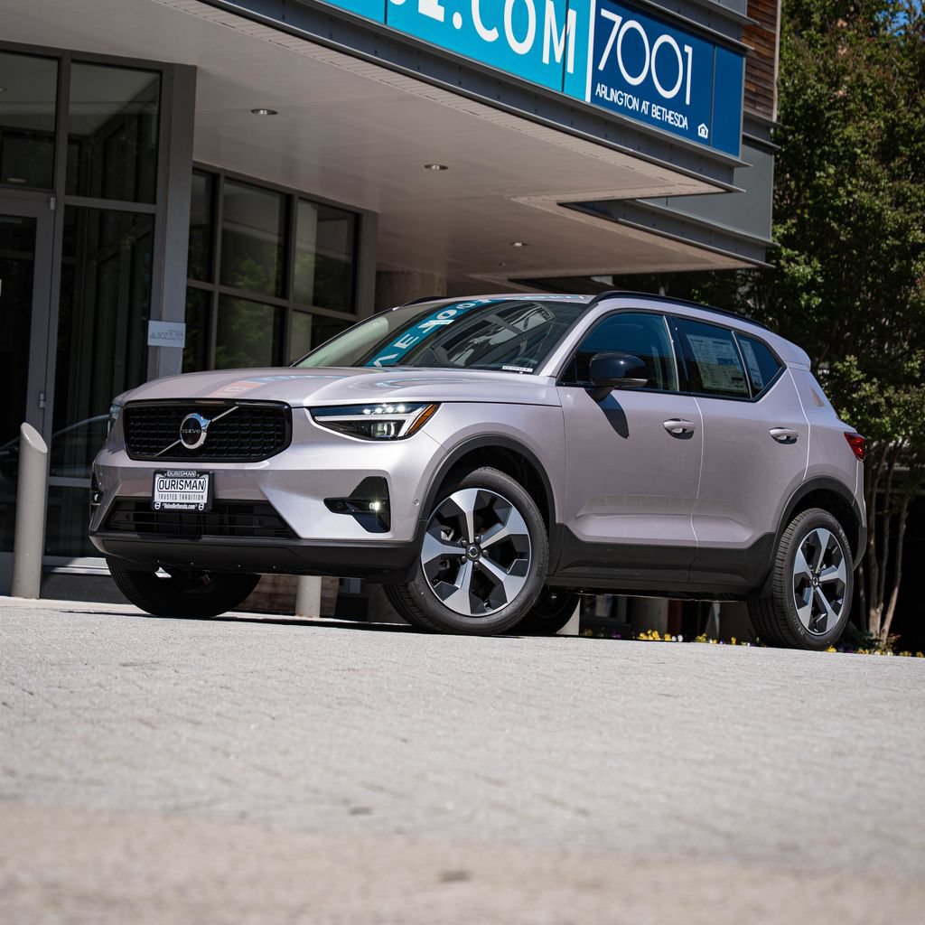 New 2026 Volvo XC40 B5 Plus w/ Protection Package Premier AWD/4WD image 1