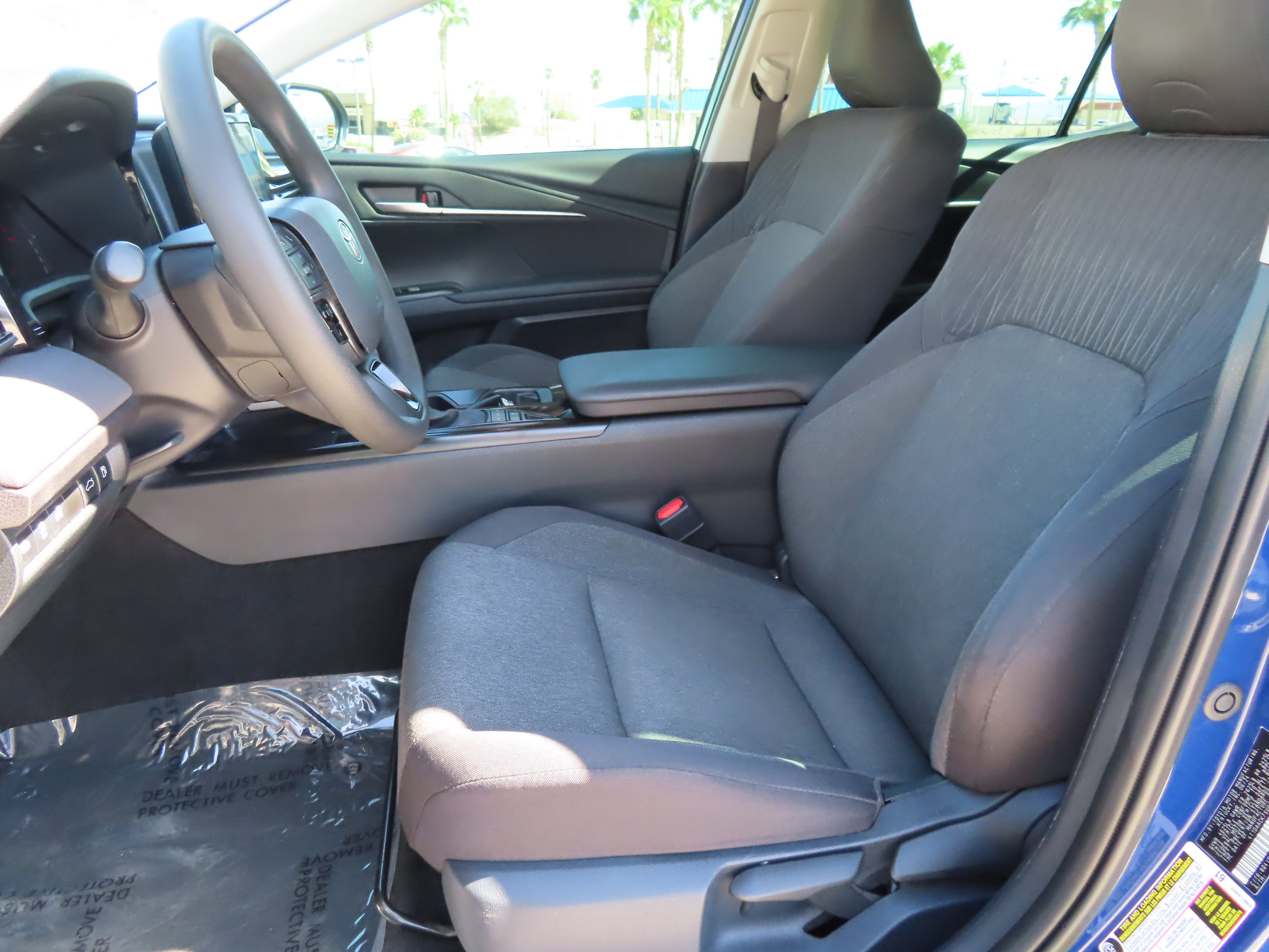 Used 2025 Toyota Camry LE FWD image 12