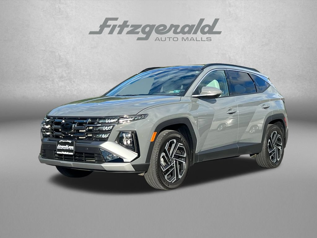 Used 2025 Hyundai Tucson Limited AWD/4WD image 2
