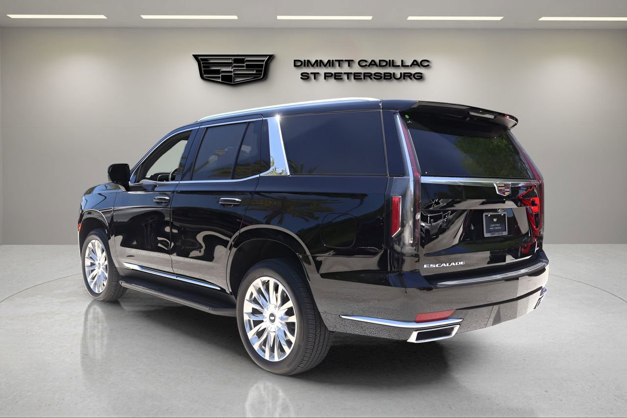 Used 2023 Cadillac Escalade Premium Luxury AWD/4WD image 3