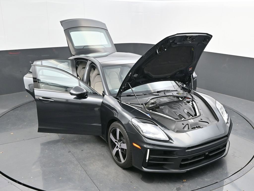 New 2025 Porsche Panamera image 48