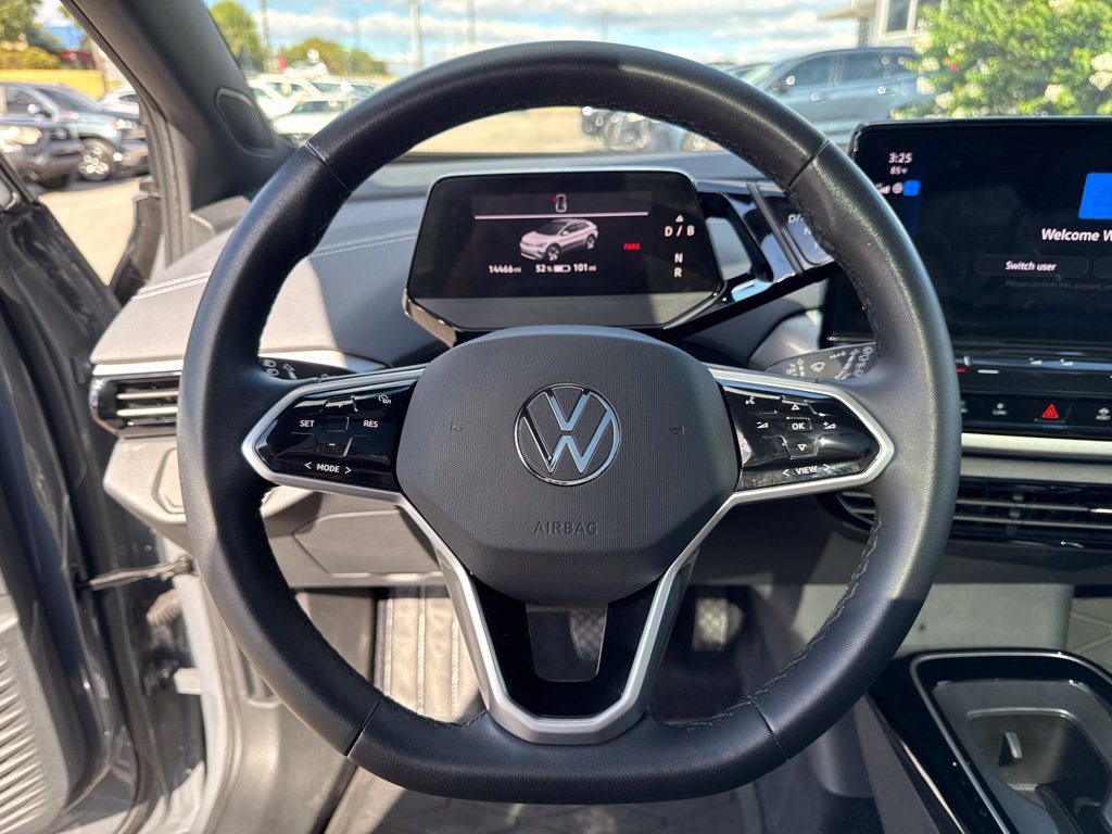Used 2023 Volkswagen ID.4 S RWD image 14